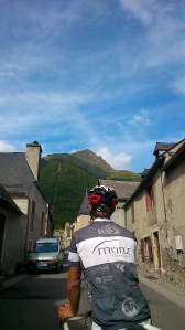 Der Blick auf den letzten bevorstehenden Berg der Tour 3333!